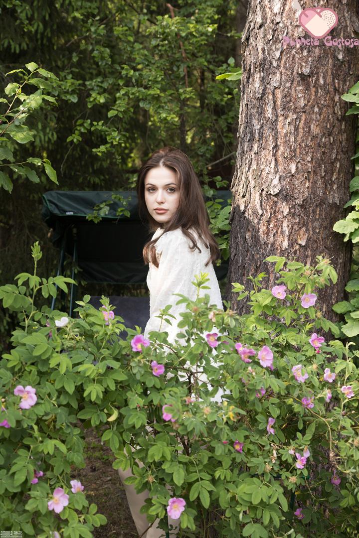 ?pressflow_image=232ccee2-db83-43ca-b60c-6f68c6f46bcf&pressflow_name=AmourAngels-0016 aaadinasilentgarden
