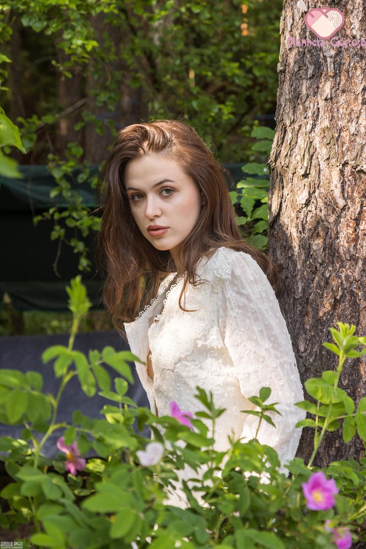 ?pressflow_image=3fe1a1e4-5d02-4acd-998a-d49d01a20440&pressflow_name=AmourAngels-0017 aaadinasilentgarden